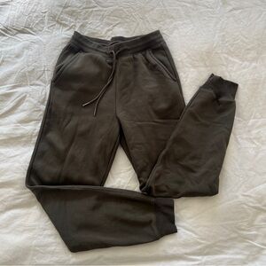 Uniqlo Dark Green Fleece-Lined Sweat